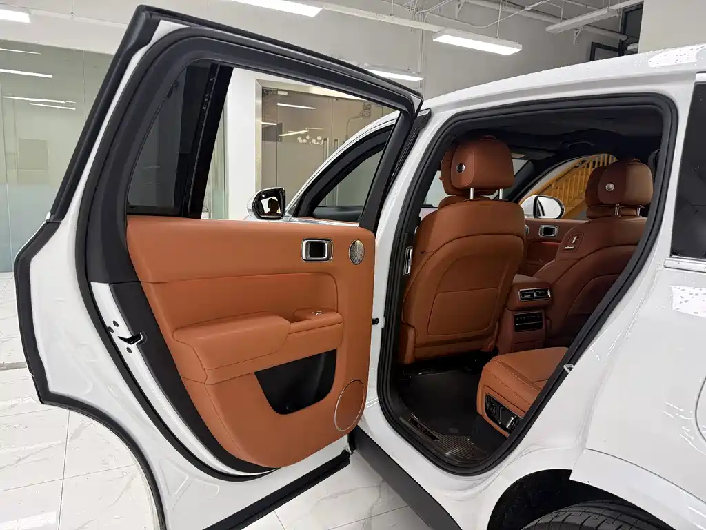 Li Auto Li L7 — миниатюра 13