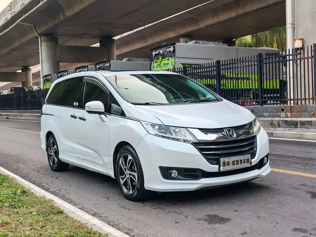 Honda Odyssey — миниатюра 3