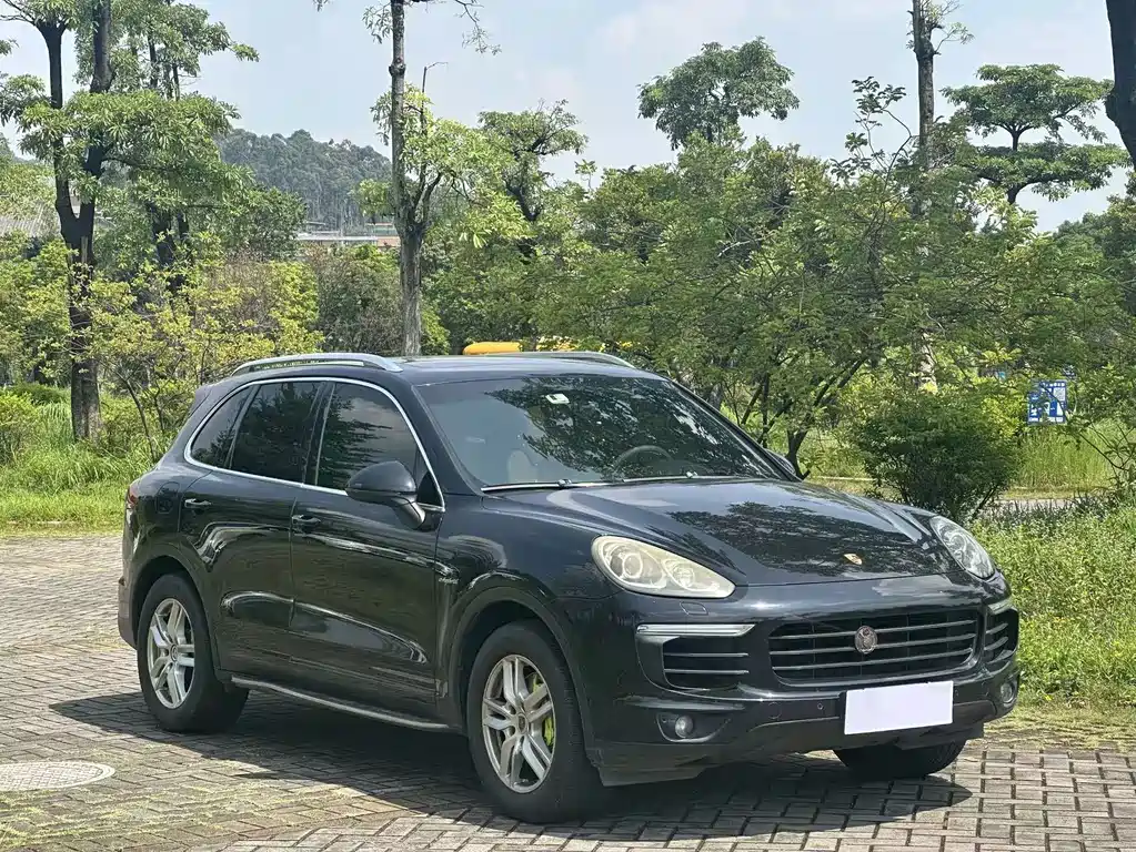 Porsche Cayenne Hybrid — миниатюра 3