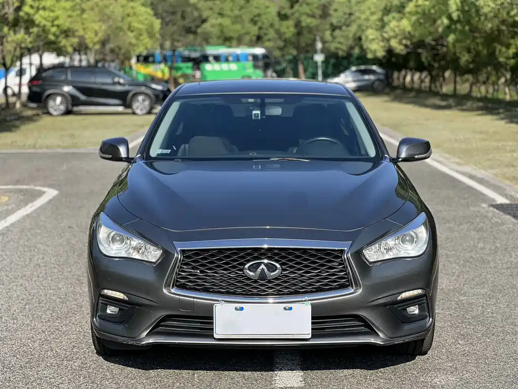 Infiniti Q50L — миниатюра 2