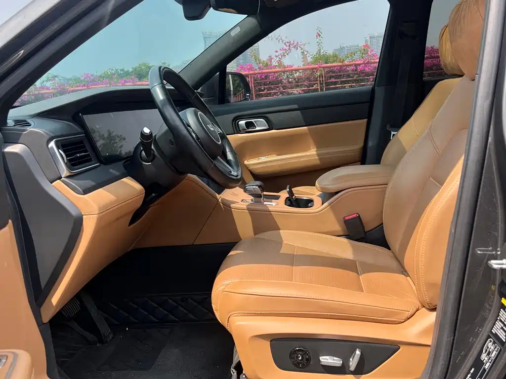 Li Auto Li ONE — миниатюра 8