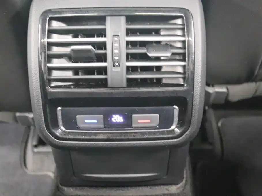Volkswagen Viloran — миниатюра 17