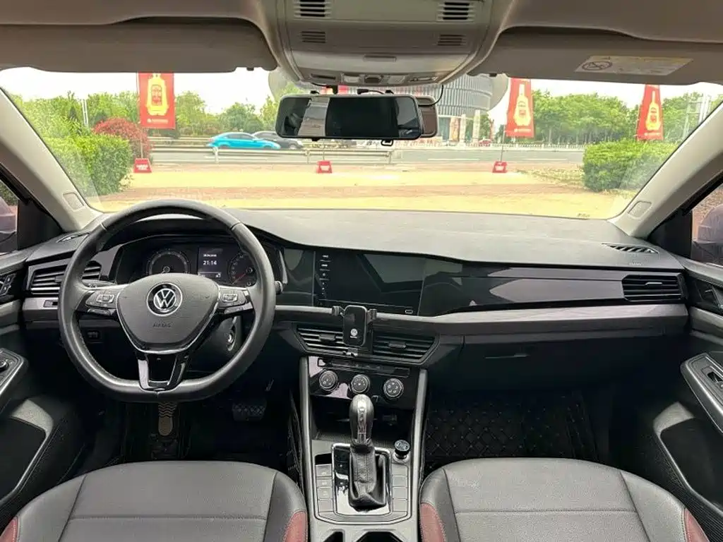 Volkswagen Bora — миниатюра 9