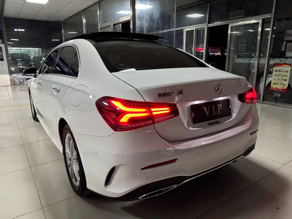 MERCEDES BENZ A CLASS