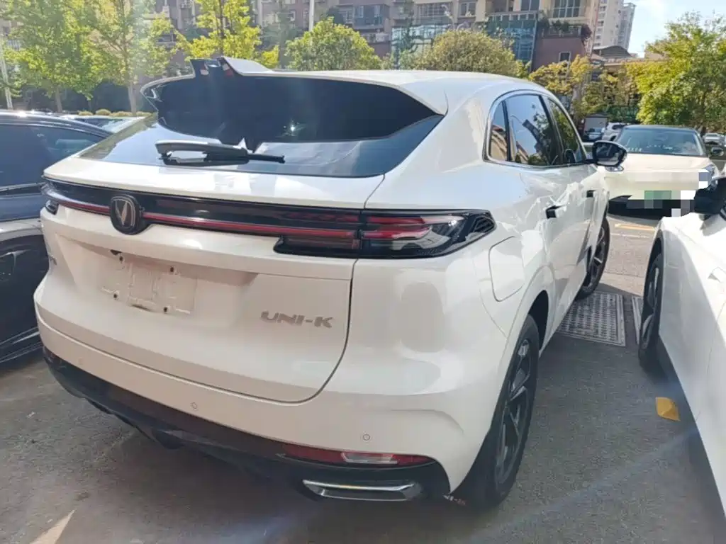 Changan UNI-K iDD — миниатюра 7