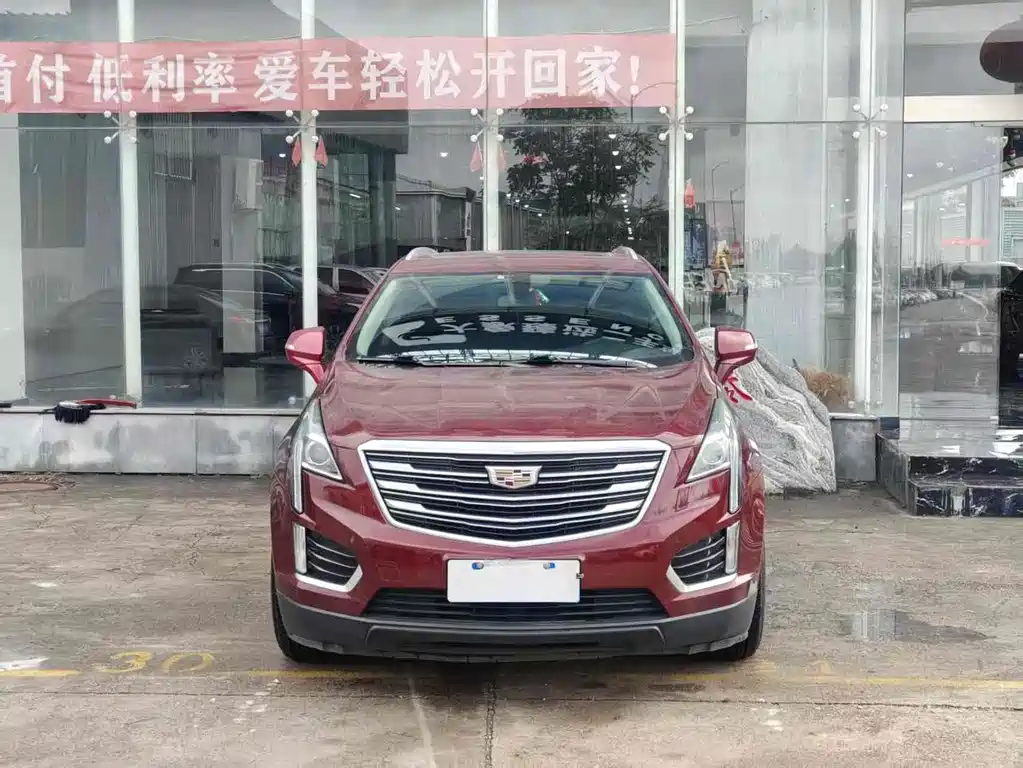 CADILLAC XT5