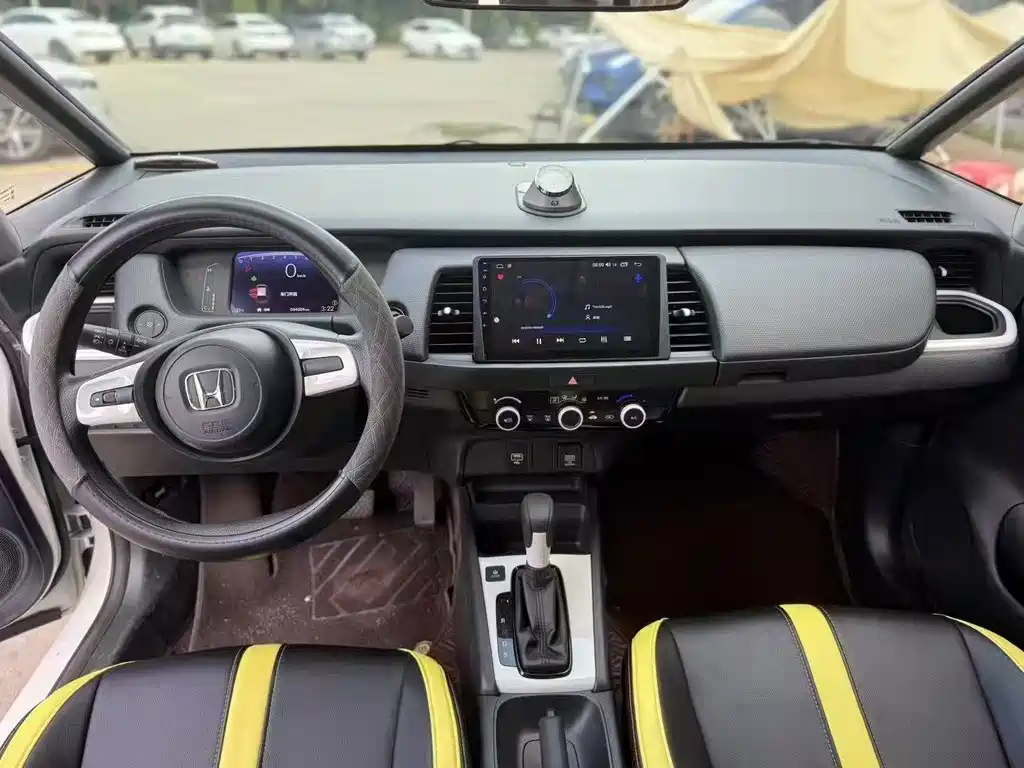 Honda Fit — миниатюра 4
