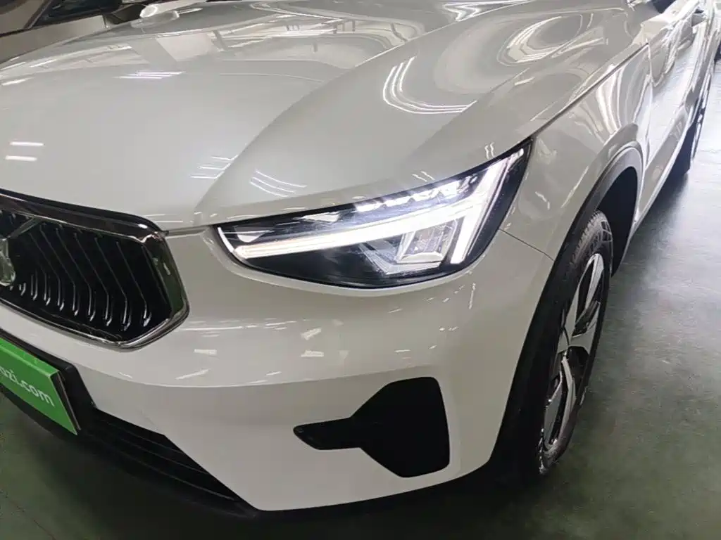 Volvo XC40 — миниатюра 24
