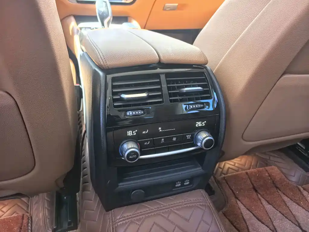 BMW 6 Series GT — миниатюра 12