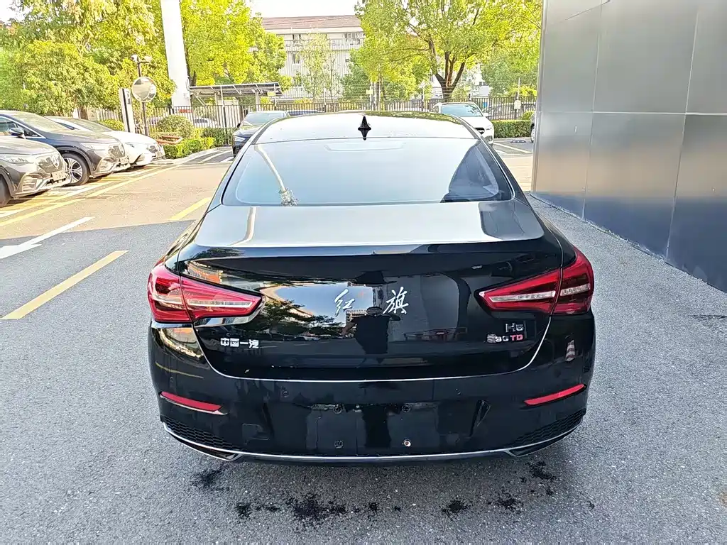 Hongqi Hongqi H5 — миниатюра 3
