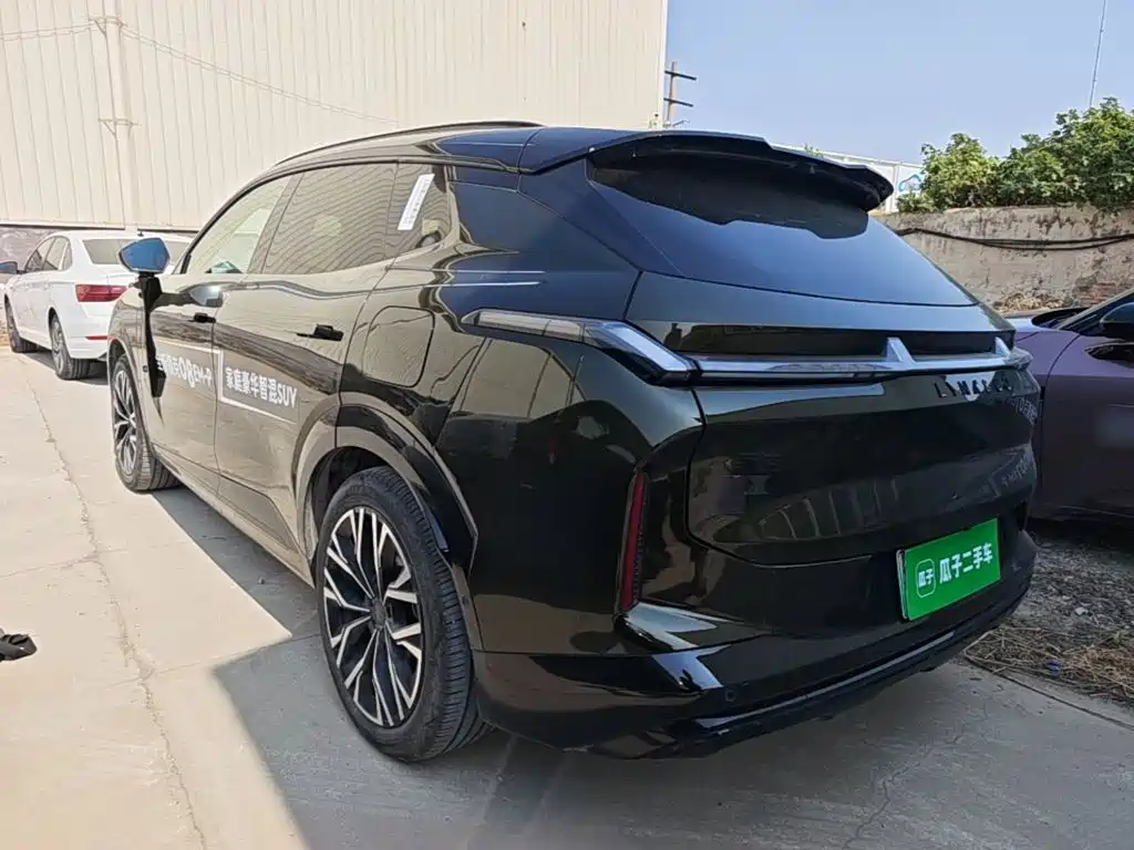 Lynk & Co 08 EM-P — миниатюра 5