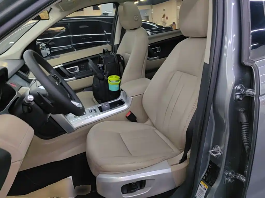 Land Rover Discovery Sport — миниатюра 15
