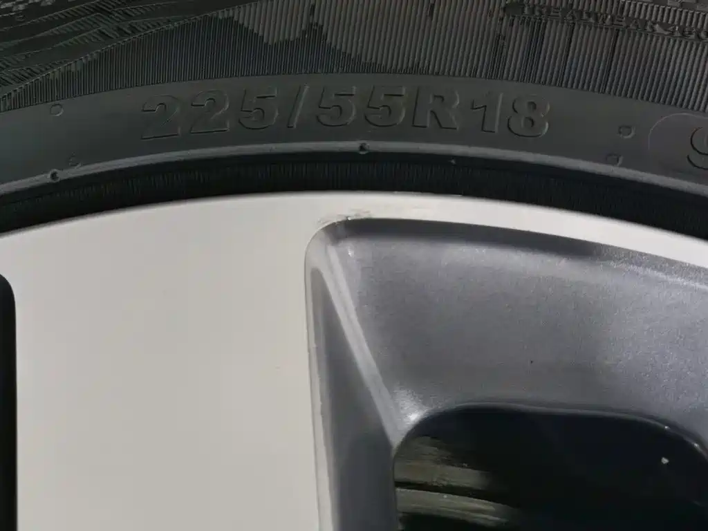 Geely Haoyue — миниатюра 24