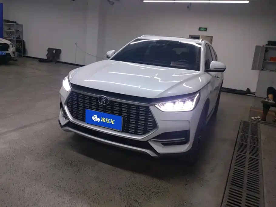 BYD PLUS