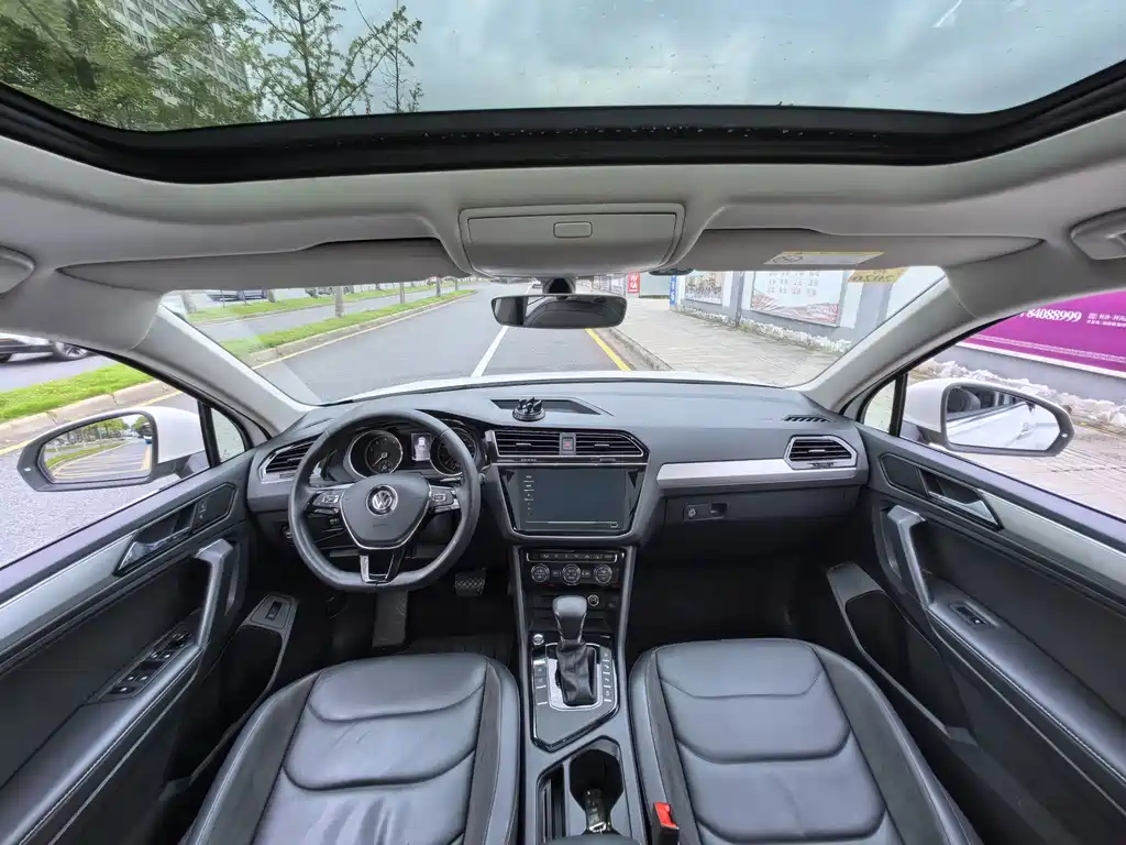 Volkswagen Tiguan L — миниатюра 13