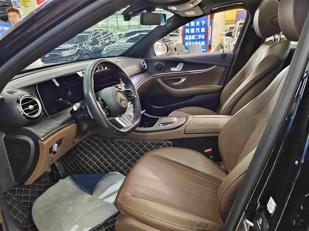 Mercedes-Benz E-Class (Import) — миниатюра 2