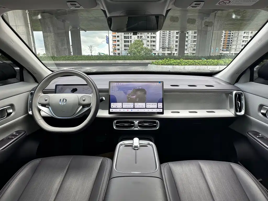 Leapmotor Leapmotor B10 — миниатюра 14