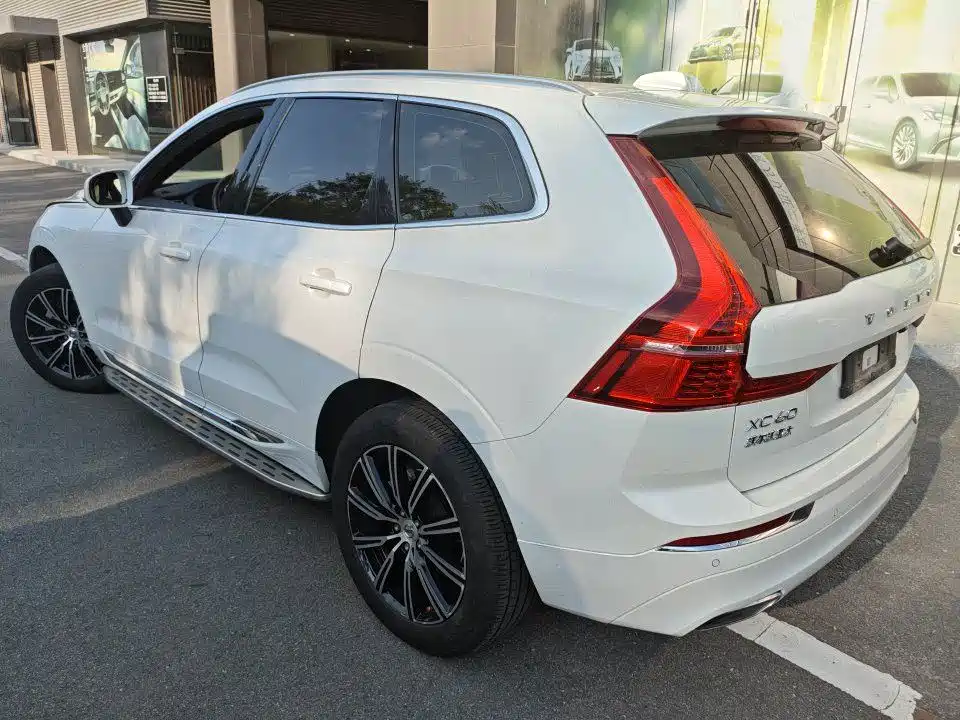 Volvo XC60 — миниатюра 9