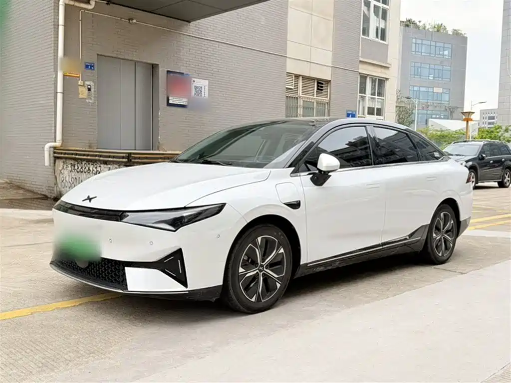 XPeng P5 2022