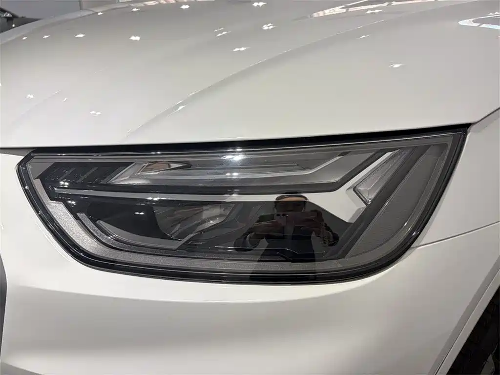Audi Q5L — миниатюра 12