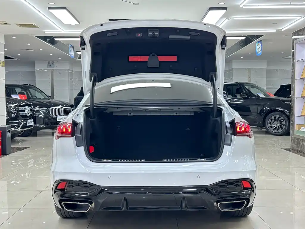 Audi A5L — миниатюра 23