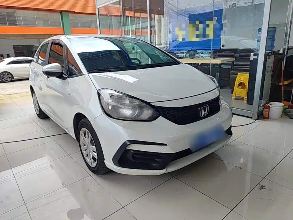 Honda Fit — миниатюра 4