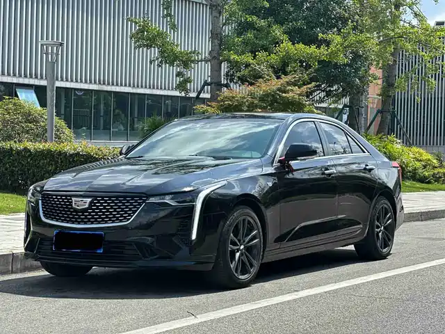 Cadillac CT4