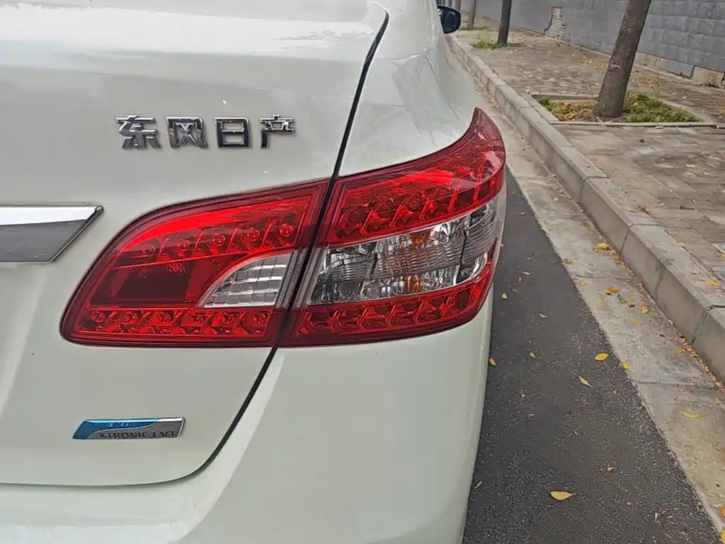 Nissan Sylphy — миниатюра 8