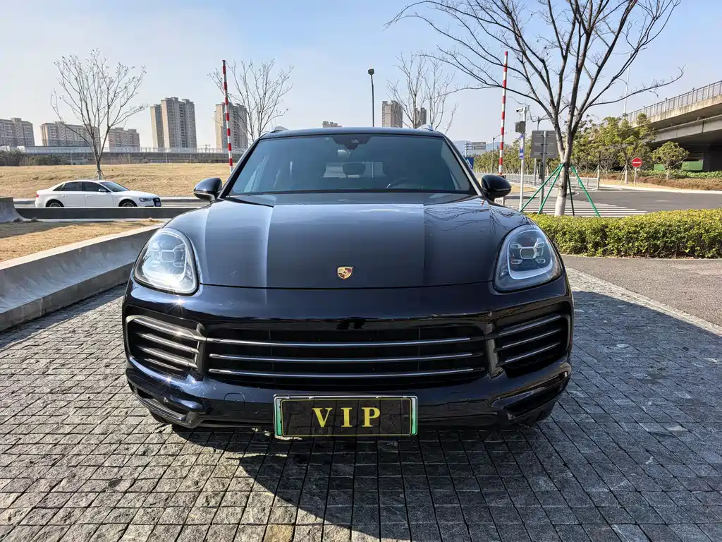 PORSCHE CAYENNE NEW ENERGY