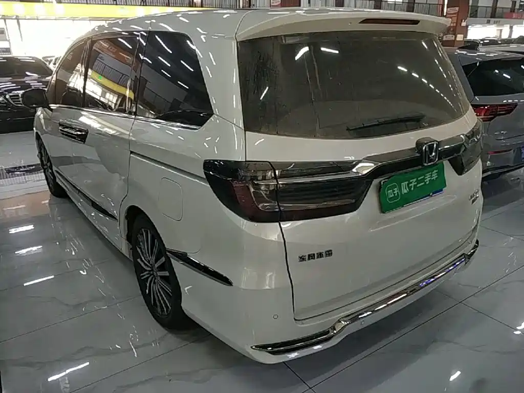 Honda Elysion — миниатюра 5