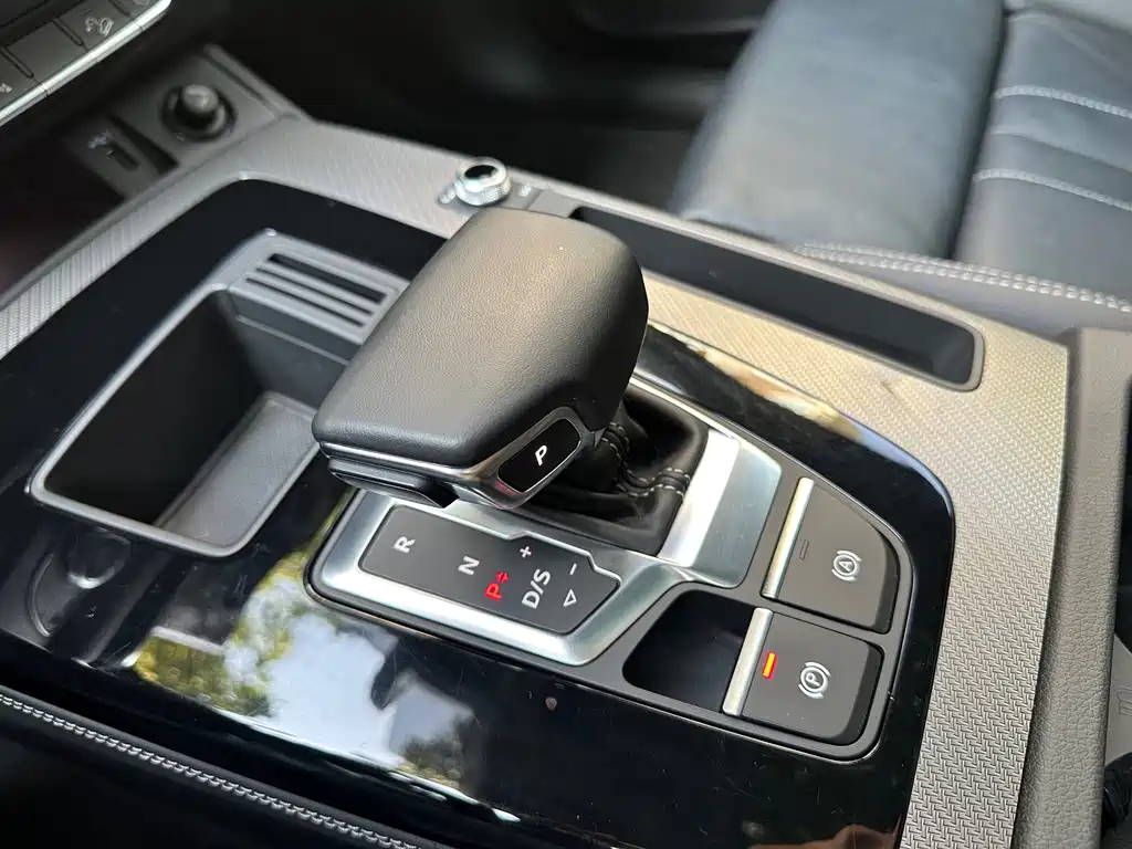 Audi Q5L — миниатюра 9