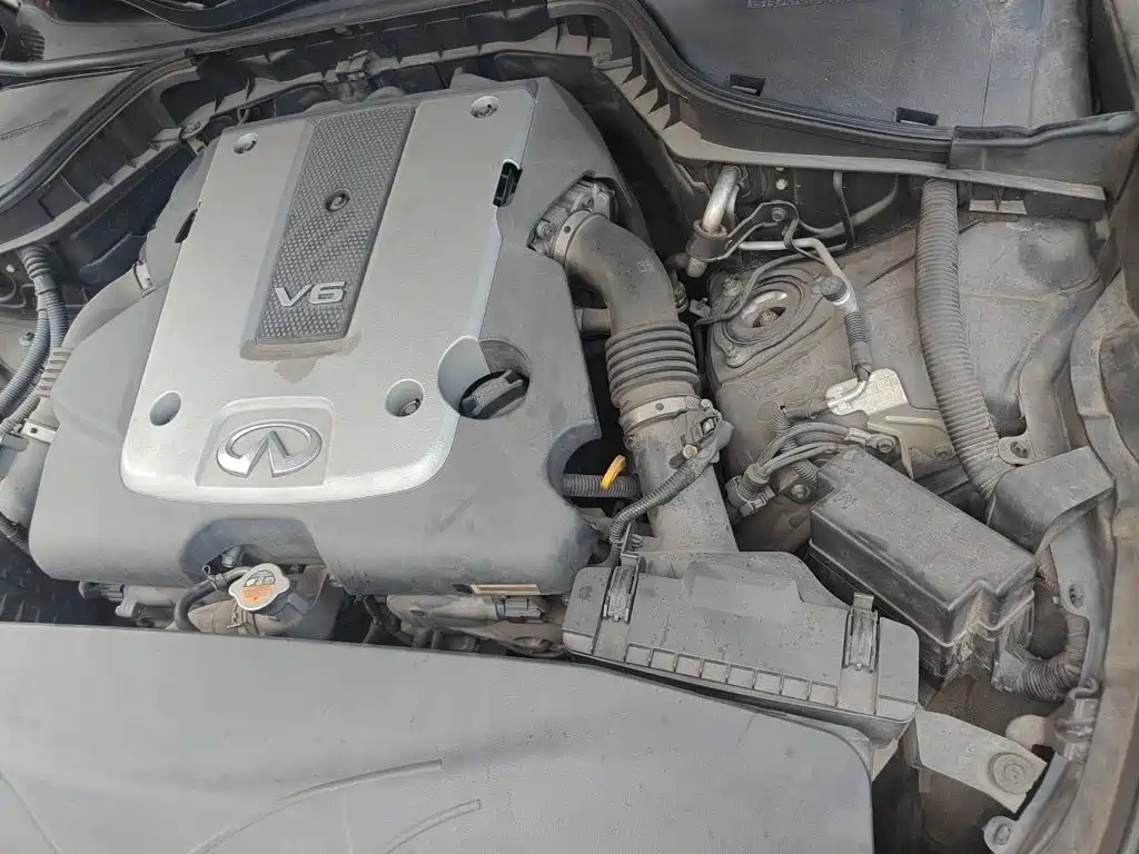 Infiniti Q70 — миниатюра 20
