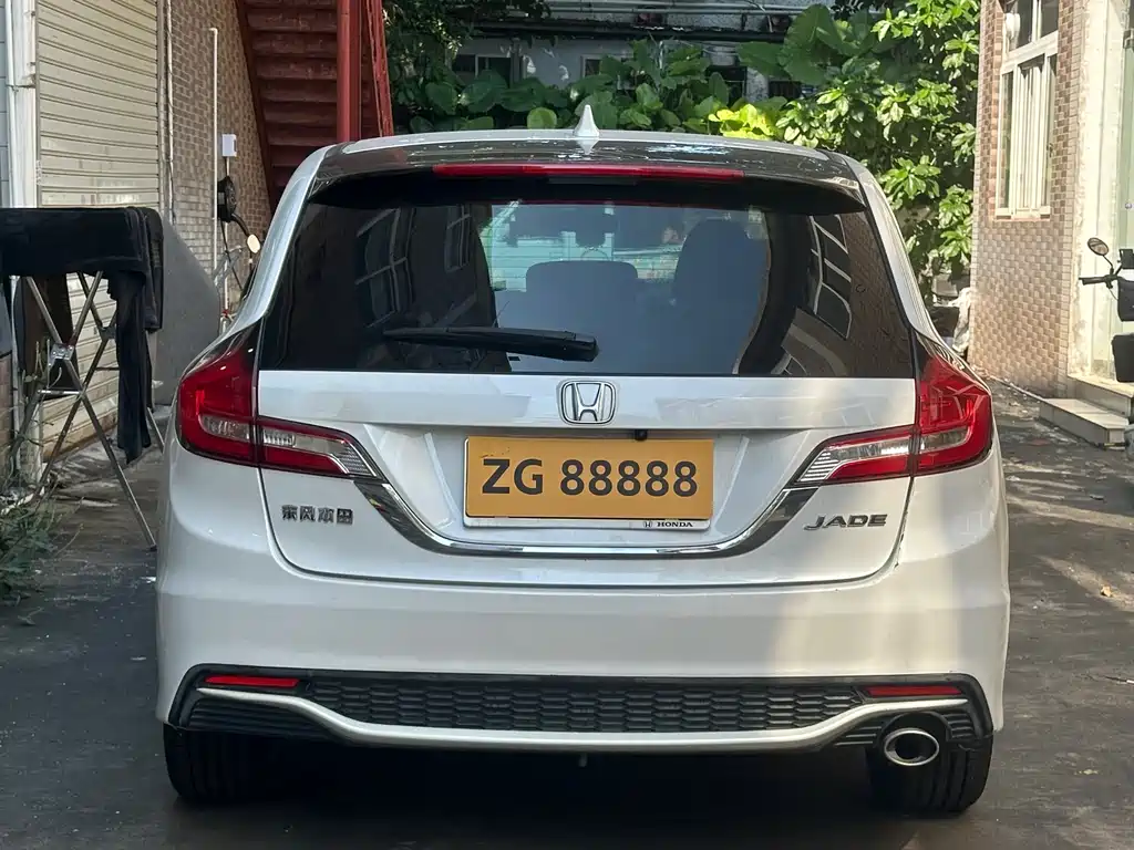 Honda Jade — миниатюра 5