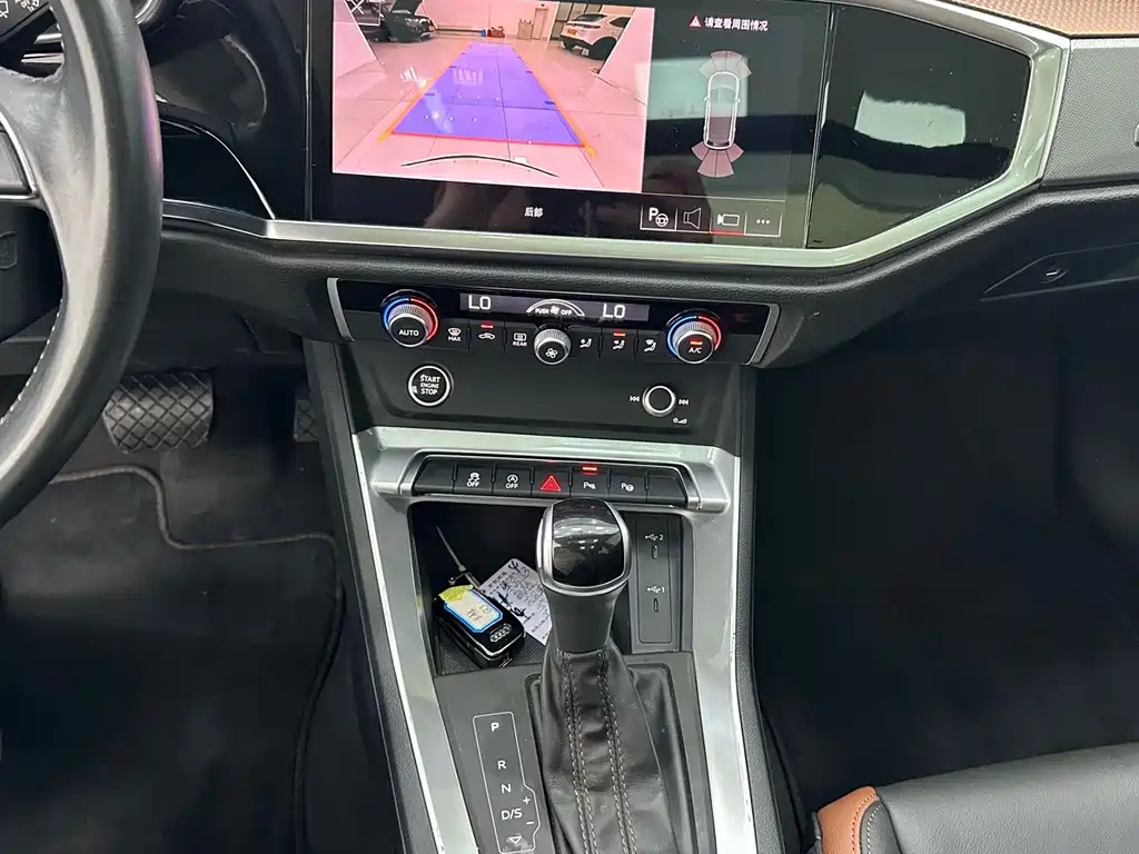 Audi Q3 — миниатюра 14