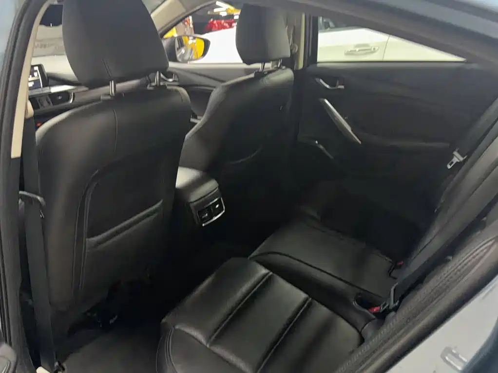 Mazda Atenza — миниатюра 9