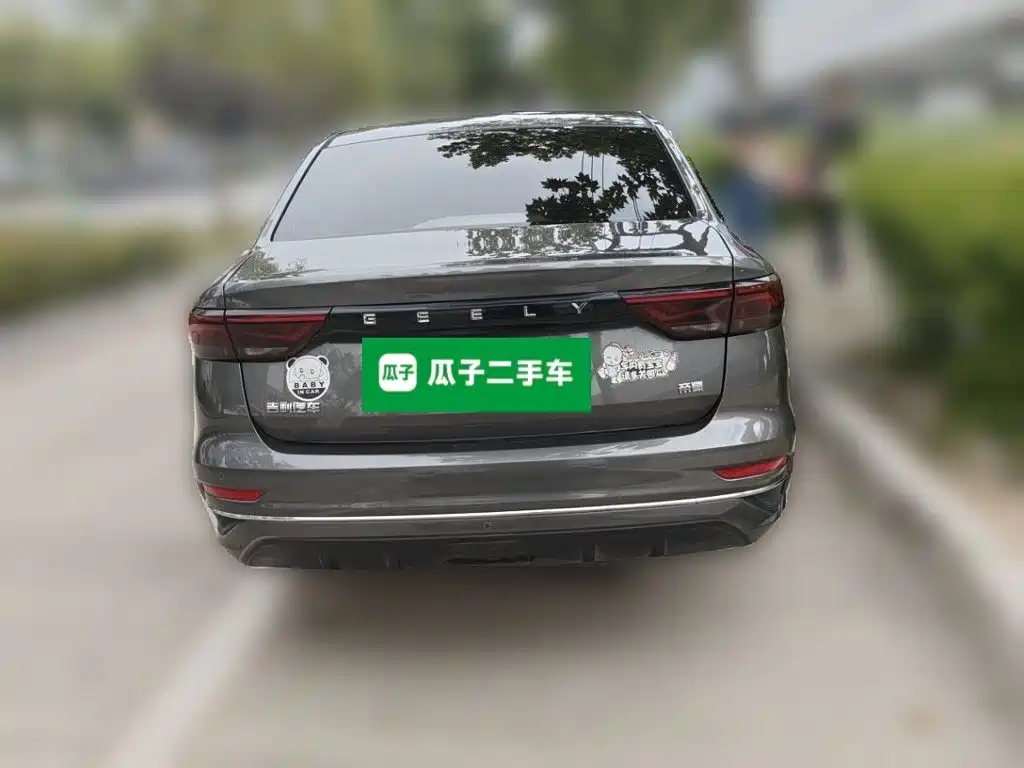 Geely Emgrand — миниатюра 3