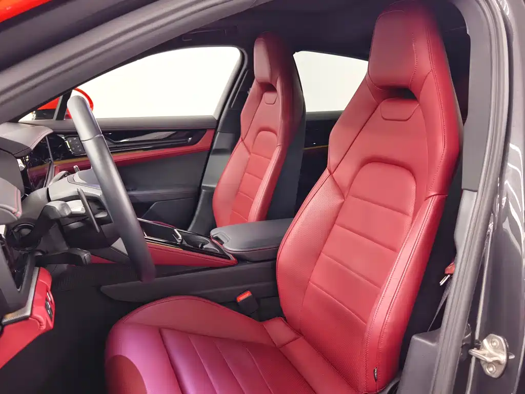 Porsche Panamera — миниатюра 10