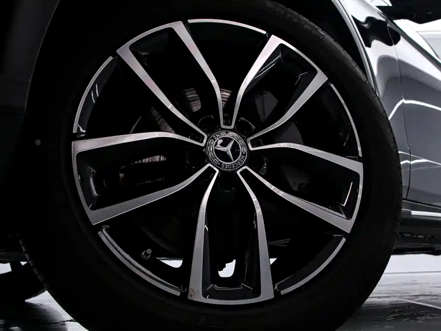 Mercedes-Benz GLC — миниатюра 19