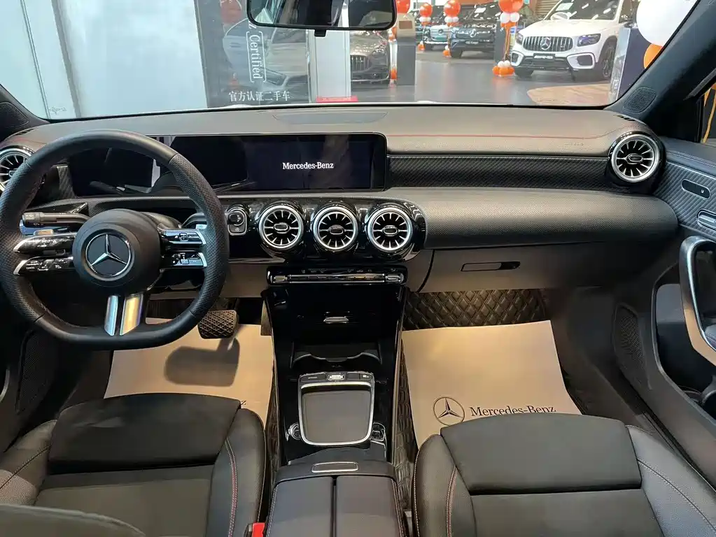 Mercedes-Benz A-Class — миниатюра 7