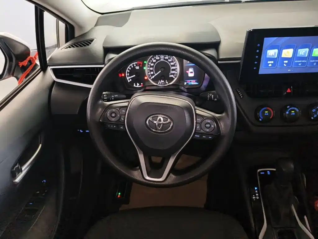 Toyota Corolla — миниатюра 11