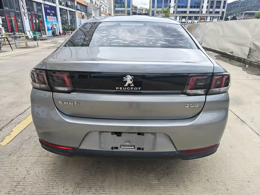 Peugeot 308 — миниатюра 5