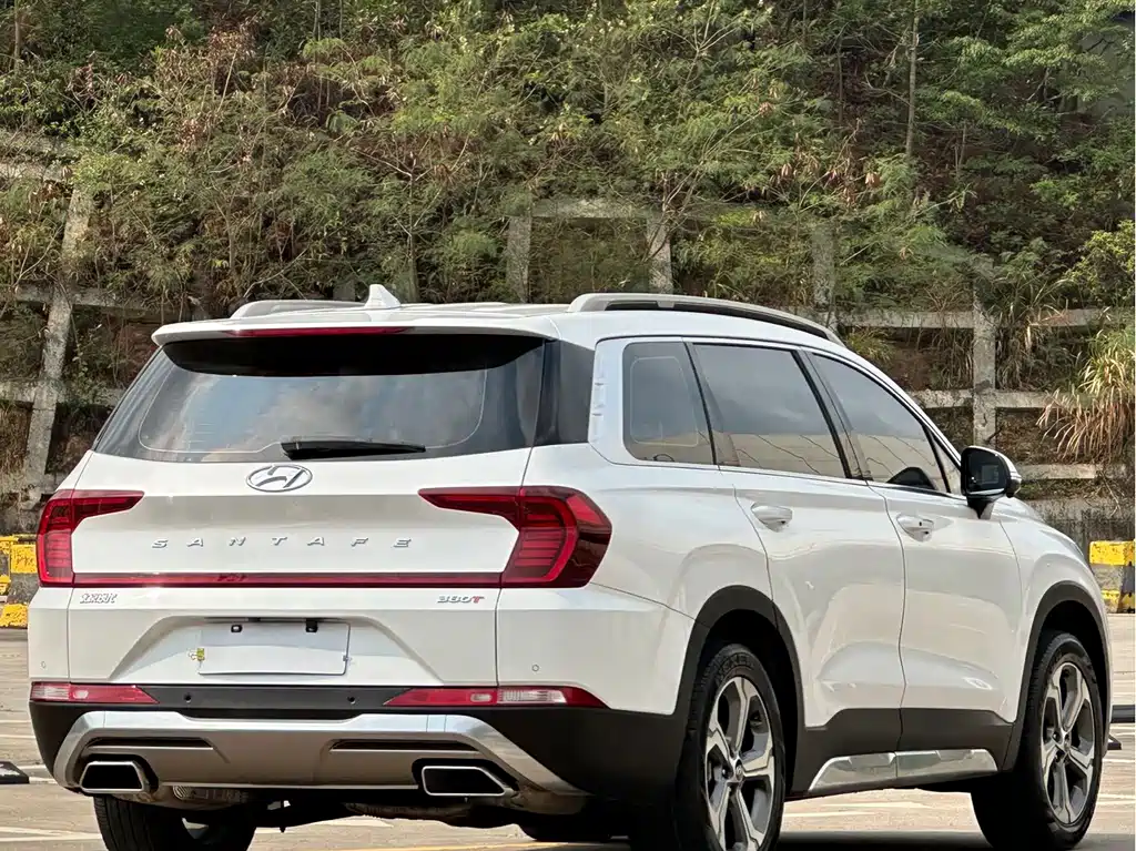 Hyundai Santa Fe — миниатюра 13