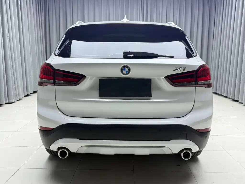 BMW X1 — миниатюра 6