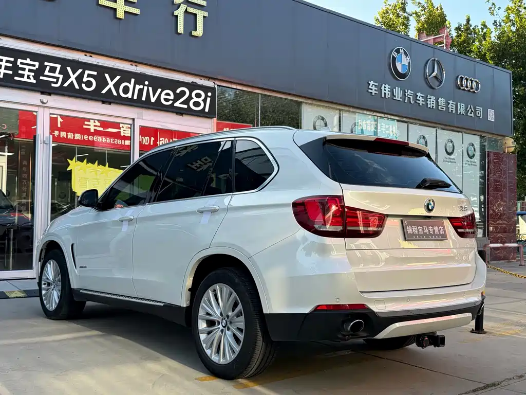 BMW X5 (Import) — миниатюра 6