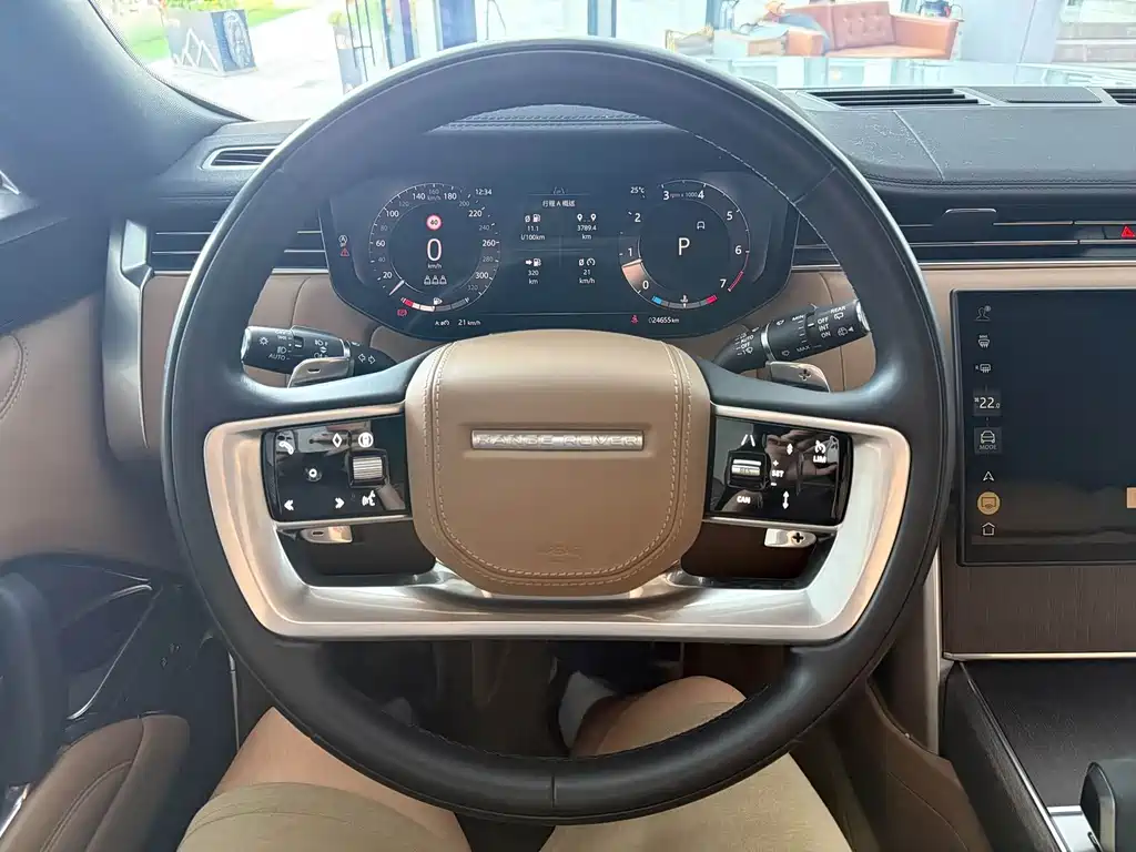 Land Rover Range Rover — миниатюра 8