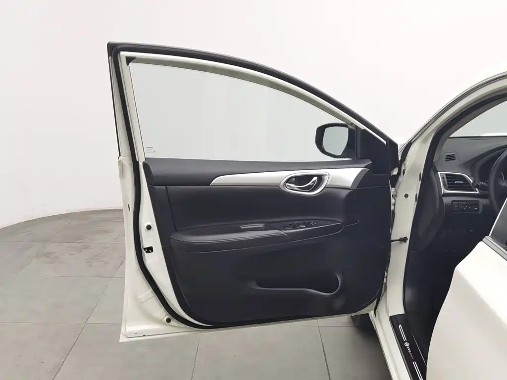 Nissan Sylphy — миниатюра 8