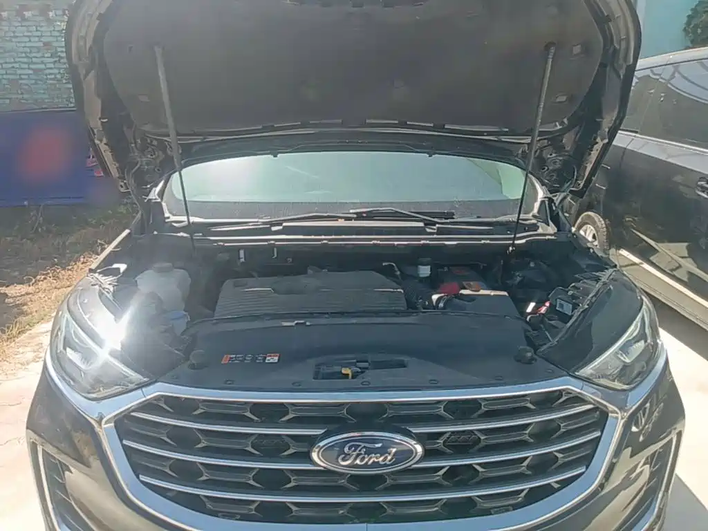 Ford Edge — миниатюра 20