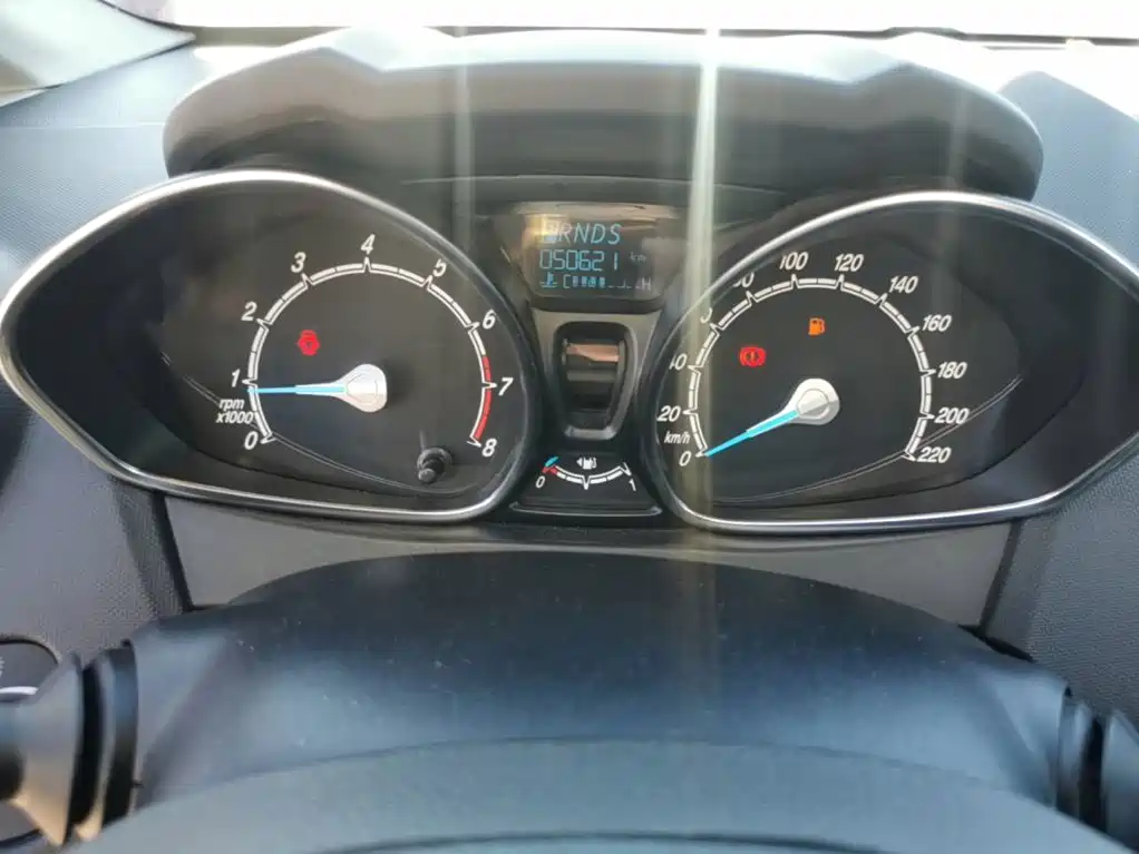 Ford Fiesta — миниатюра 12
