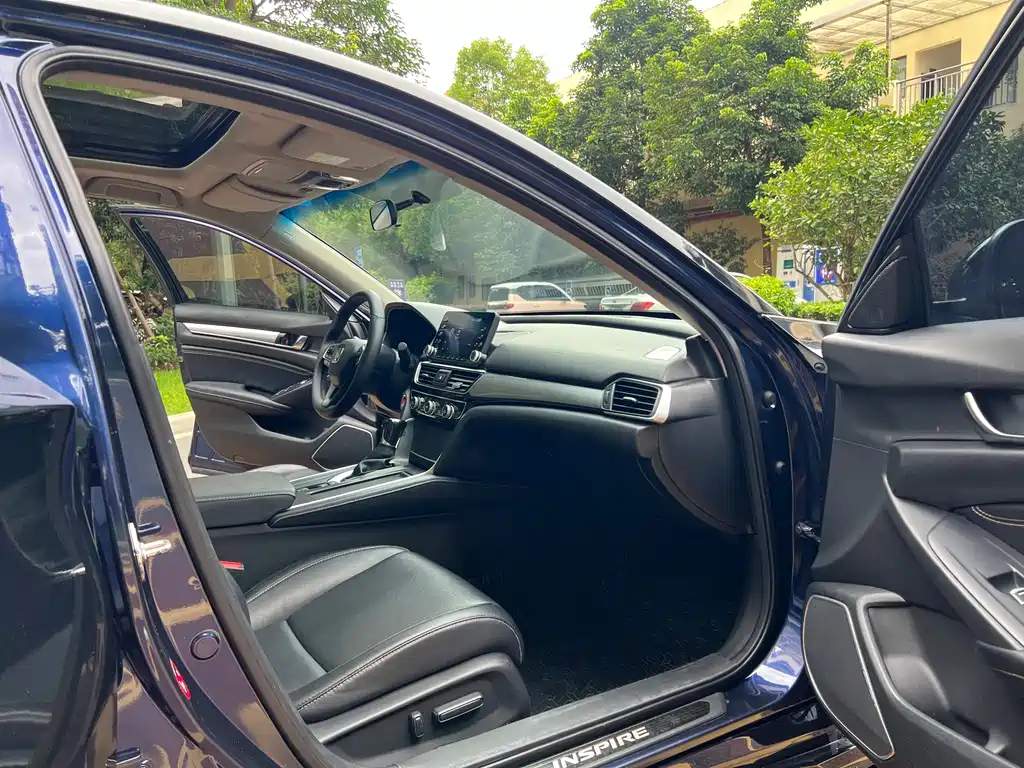 Honda Inspire — миниатюра 10