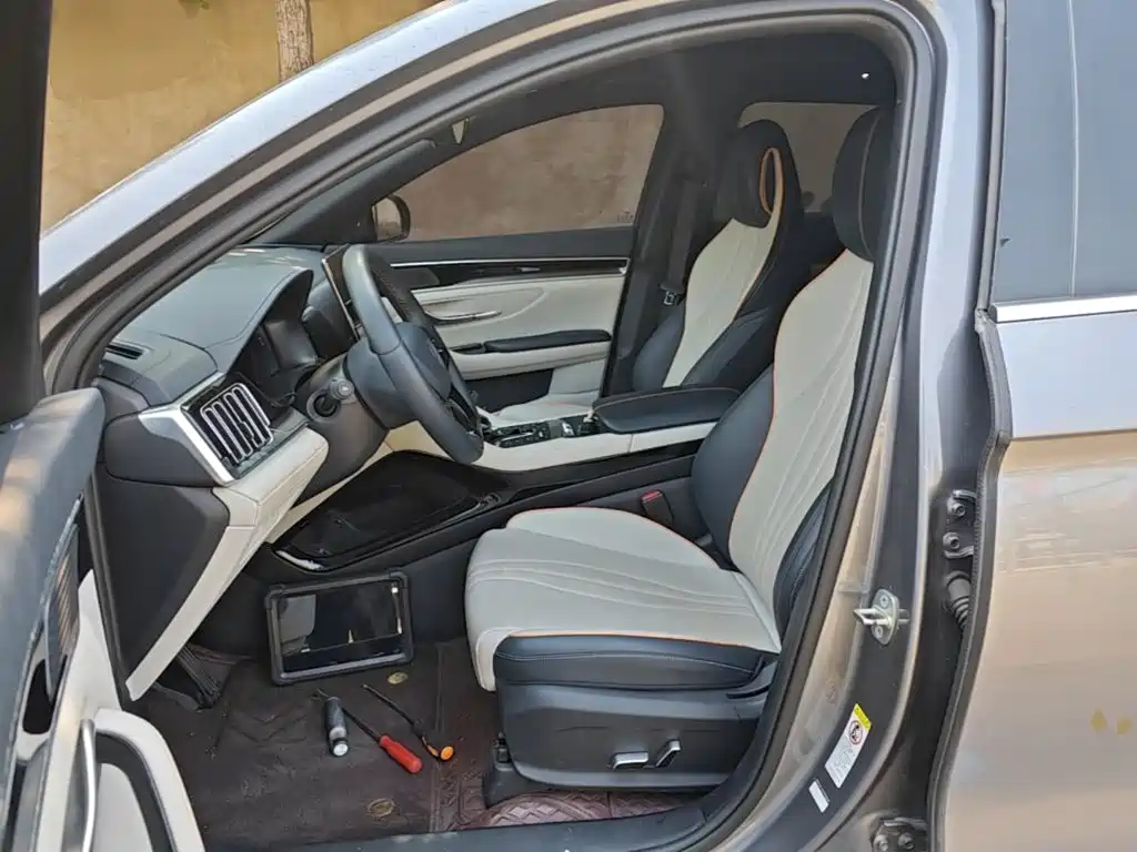 BYD PLUS New Energy — миниатюра 15